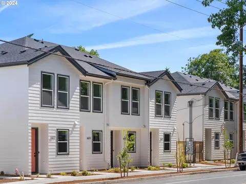 6651 N Fessenden St #16, Portland, OR 97203