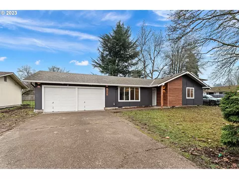 4643 Thunderbird St, Eugene, OR 97404