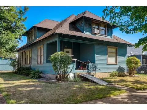 2290 Church St, Salem, OR 97301