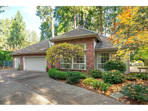 3324 Sabina Ct, Lake Oswego, OR 97035