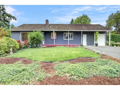 402 Cedar St, Vancouver, WA 98661