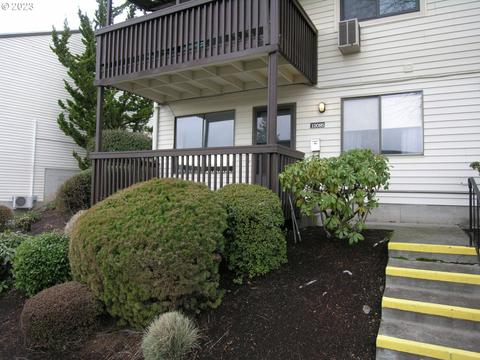 12085 SW King Arthur St, King City, OR 97224