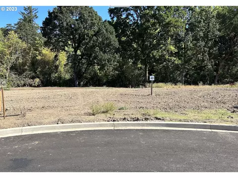 1437 NW Cato Ct #41, Mcminnville, OR 97128