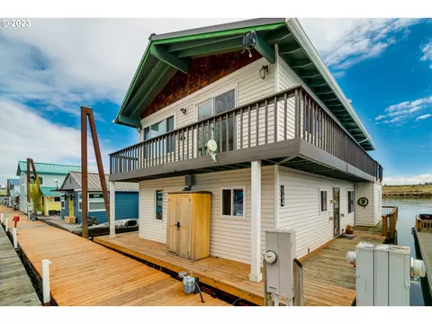 23586 NW Saint Helens Rd #U-64, Portland, OR 97231