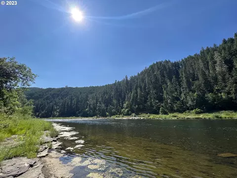 0 Tyee Rd, Umpqua, OR 97486