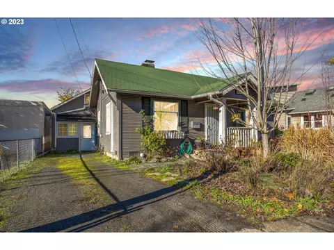 1064 Fillmore St, Eugene, OR 97402