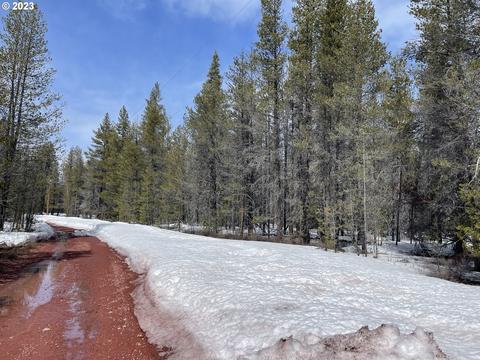 Cloudcap Dr, Chiloquin, OR 97624