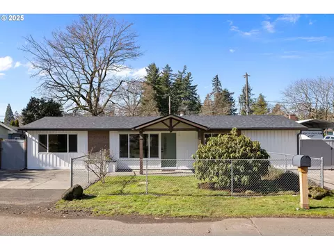 1821 SE 143rd Ave, Portland, OR 97233