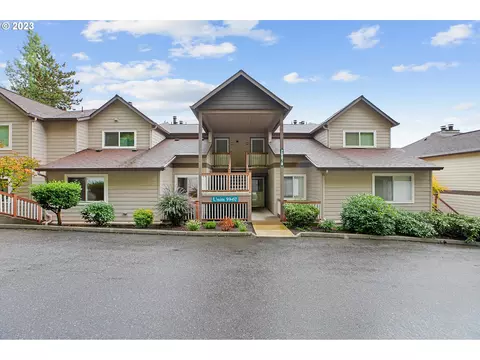 20070 Larkspur Ln #63, West Linn, OR 97068