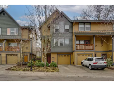 1166 NE 5th St, Gresham, OR 97030