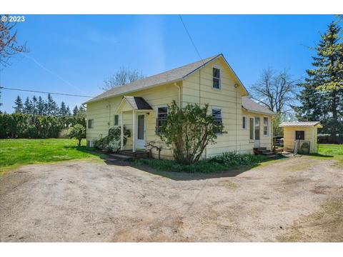 19331 Meyers Rd, Oregon City, OR 97045