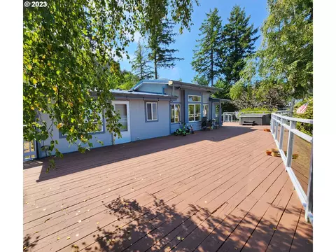 29281 N Grizzly Rd, Gold Beach, OR 97444