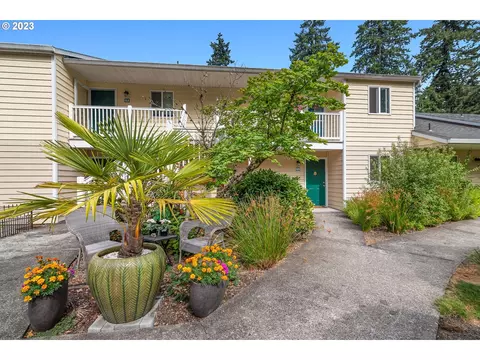 13216 NE Salmon Creek Ave #G-5, Vancouver, WA 98686