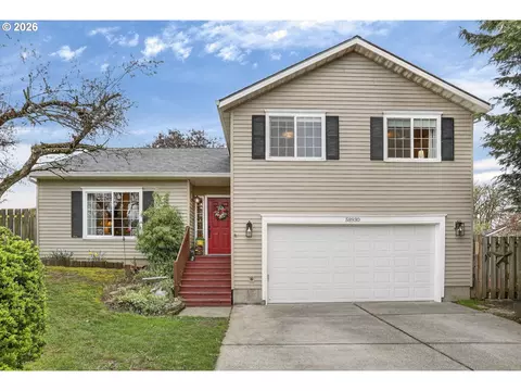 58930 Tundra Ct, Saint Helens, OR 97051