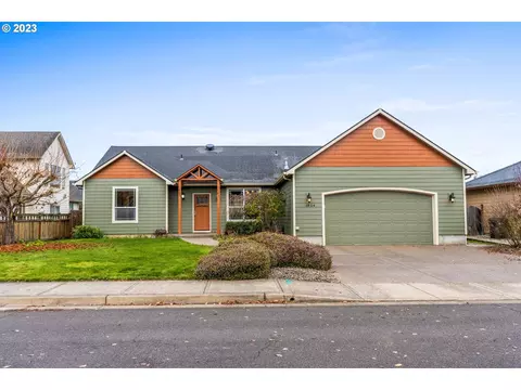 1824 Denali Dr, Monmouth, OR 97361