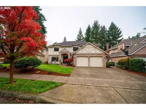 7825 SW Gearhart Dr, Beaverton, OR 97007