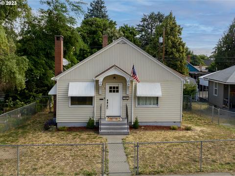 415 W 11th St, The Dalles, OR 97058