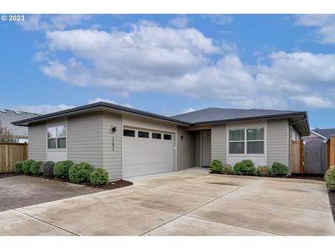 3393 Gilham Rd, Eugene, OR 97408 photo 1