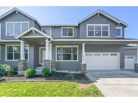 9907 NE 102nd St, Vancouver, WA 98662