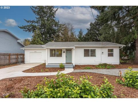 8413 NE 20th St, Vancouver, WA 98664
