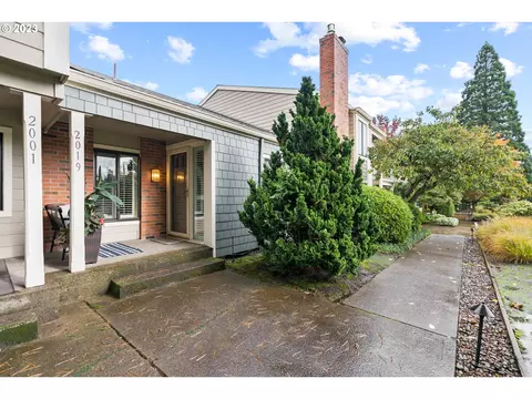 2019 Bonniebrae Dr, Lake Oswego, OR 97034