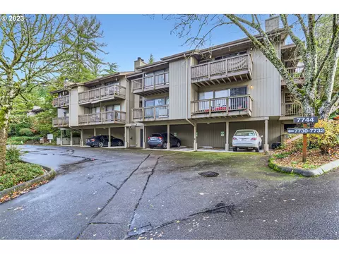 7744 SW Barnes Rd #C, Portland, OR 97225