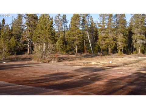 500 Hwy 58, Crescent Lake, OR 97733