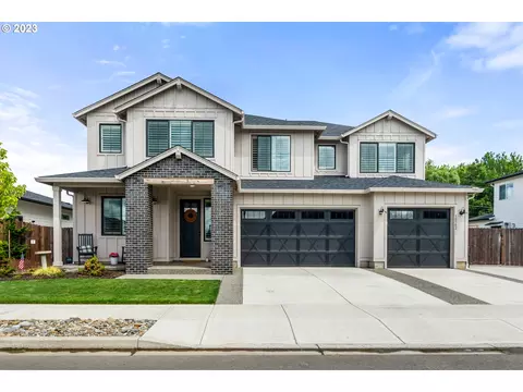 18302 NE 82nd St, Vancouver, WA 98682