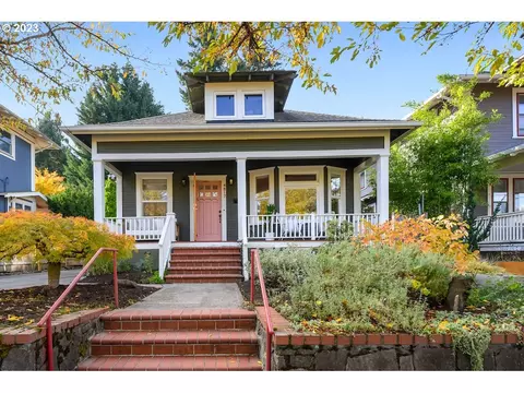 4817 NE 9th Ave, Portland, OR 97211
