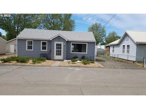 319 NE Anvidon St, Pendleton, OR 97801 photo 1