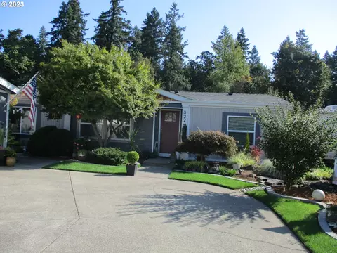 1655 S Elm St #322, Canby, OR 97013