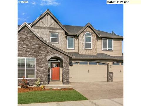 17520 SW Wapato Island Dr, Sherwood, OR 97140