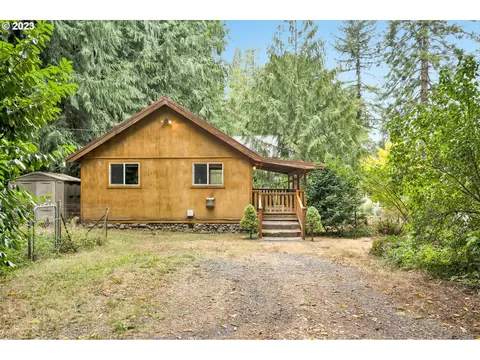 20415 SE Hummingbird Ln, Sandy, OR 97055