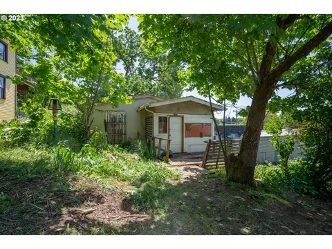 320 W 1st Ave, Eugene, OR 97401 photo 1
