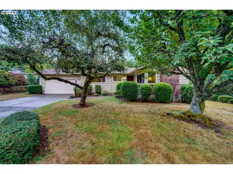 7600 SW 60th Ave, Portland, OR 97219