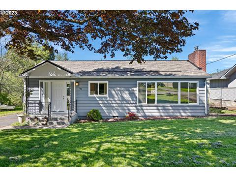 139 W 2nd St, Lowell, OR 97452