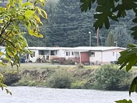 3998 Franklin Sp 25, Eugene, OR 97401