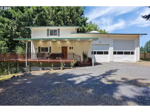 3062 Long St, Sweet Home, OR 97386