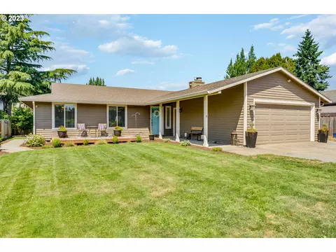 10573 SW Pueblo St, Tualatin, OR 97062