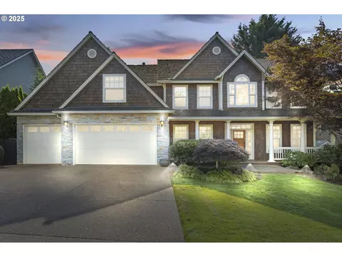 4055 Wild Rose Dr, West Linn, OR 97068