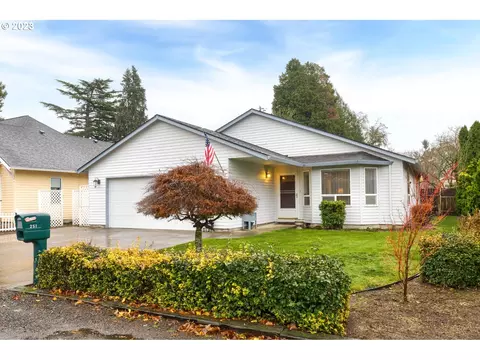 251 NW 7th Ave, Canby, OR 97013