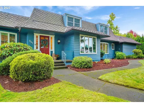 541 W Hills Way NW, Salem, OR 97304