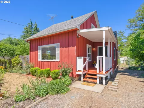 7721 SE Henderson St, Portland, OR 97206