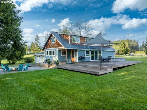 15855 S Timber Creek Ln, Oregon City, OR 97045