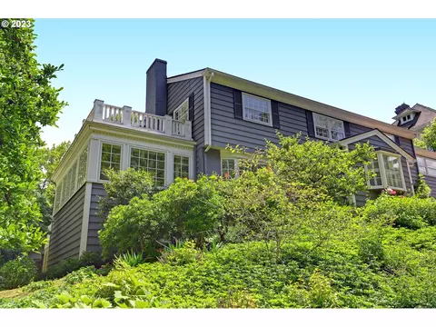 2010 SW Vista Ave, Portland, OR 97201