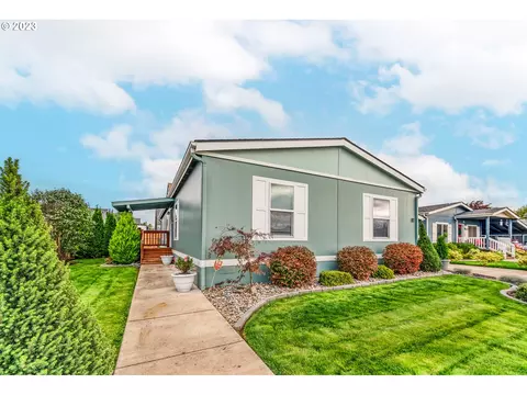 310 Pitney Ln #87, Junction City, OR 97448