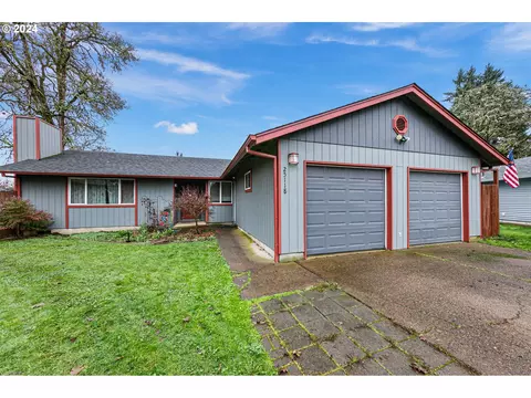 25118 Territorial Ct, Veneta, OR 97487