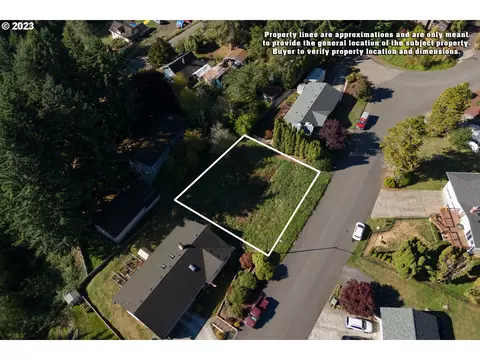 Howard Dr, Clatskanie, OR 97016