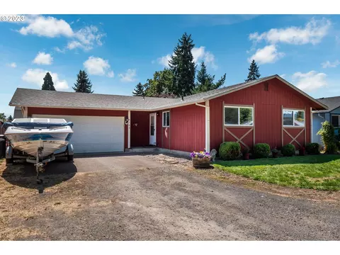 5163 D St, Springfield, OR 97478