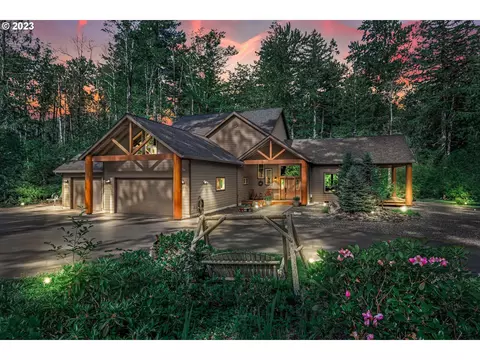 22143 E Yakima Ln, Rhododendron, OR 97049